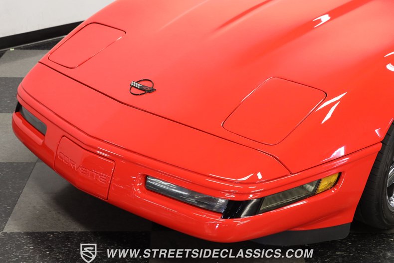 Chevrolet-Corvette-1994-Torch-Red-Red-28