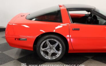Chevrolet-Corvette-1994-Torch-Red-Red-37