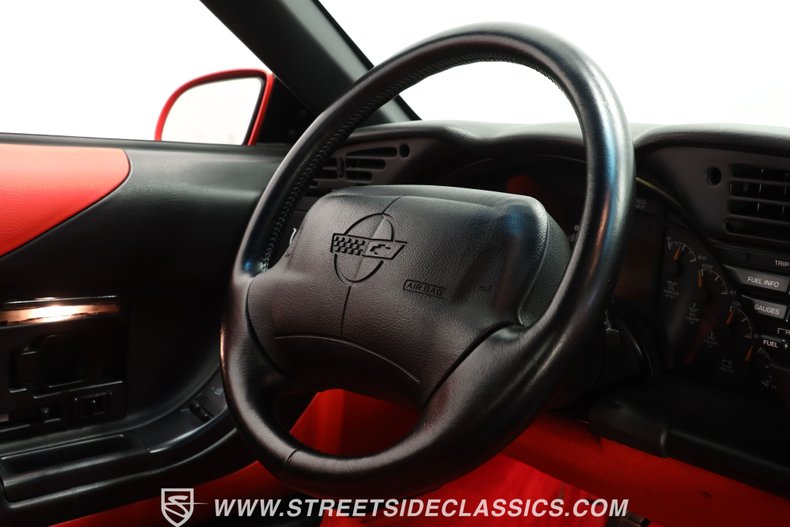 Chevrolet-Corvette-1994-Torch-Red-Red-9
