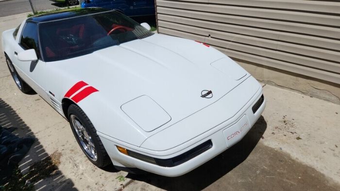 Chevrolet-Corvette-1994-White-Red-Leather-6