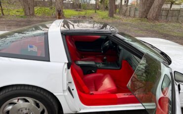 Chevrolet-Corvette-1994-white-13
