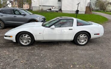 Chevrolet-Corvette-1994-white-14