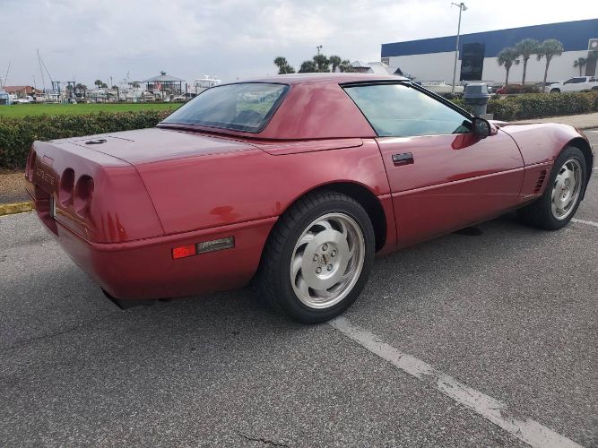 Chevrolet-Corvette-1995-2