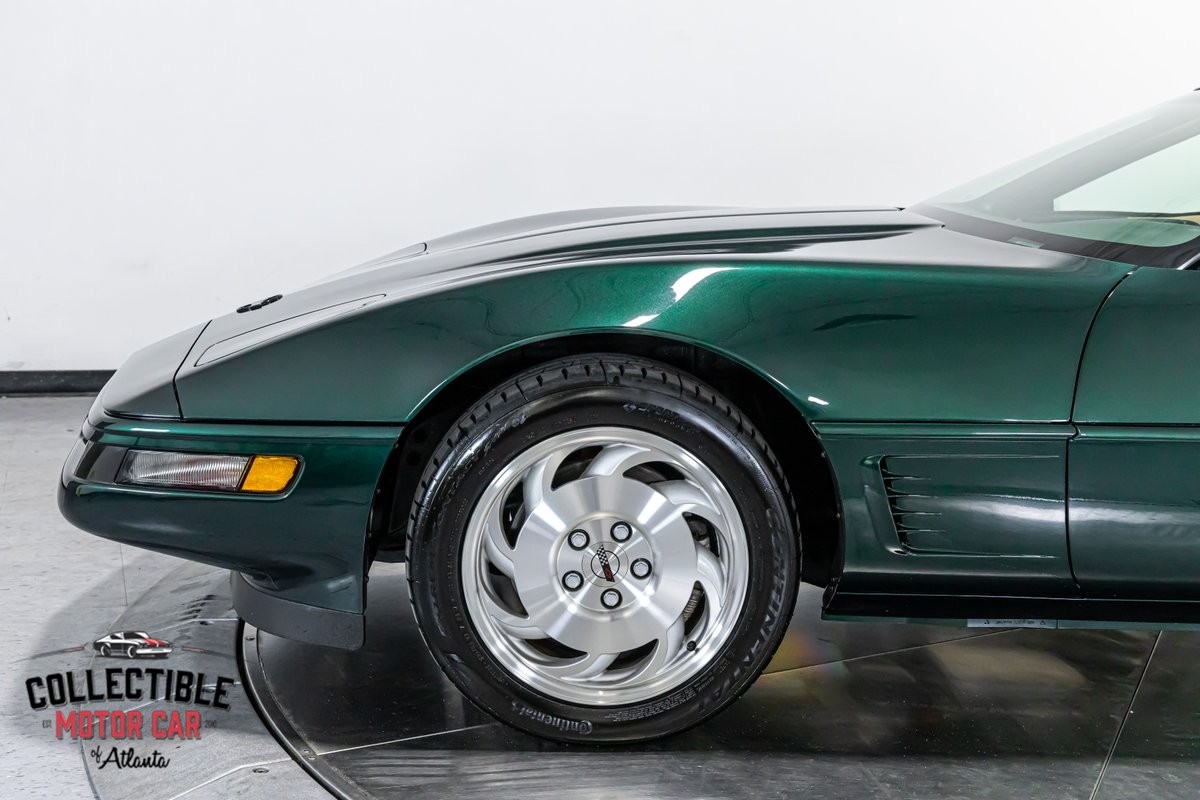 Chevrolet-Corvette-1995-32