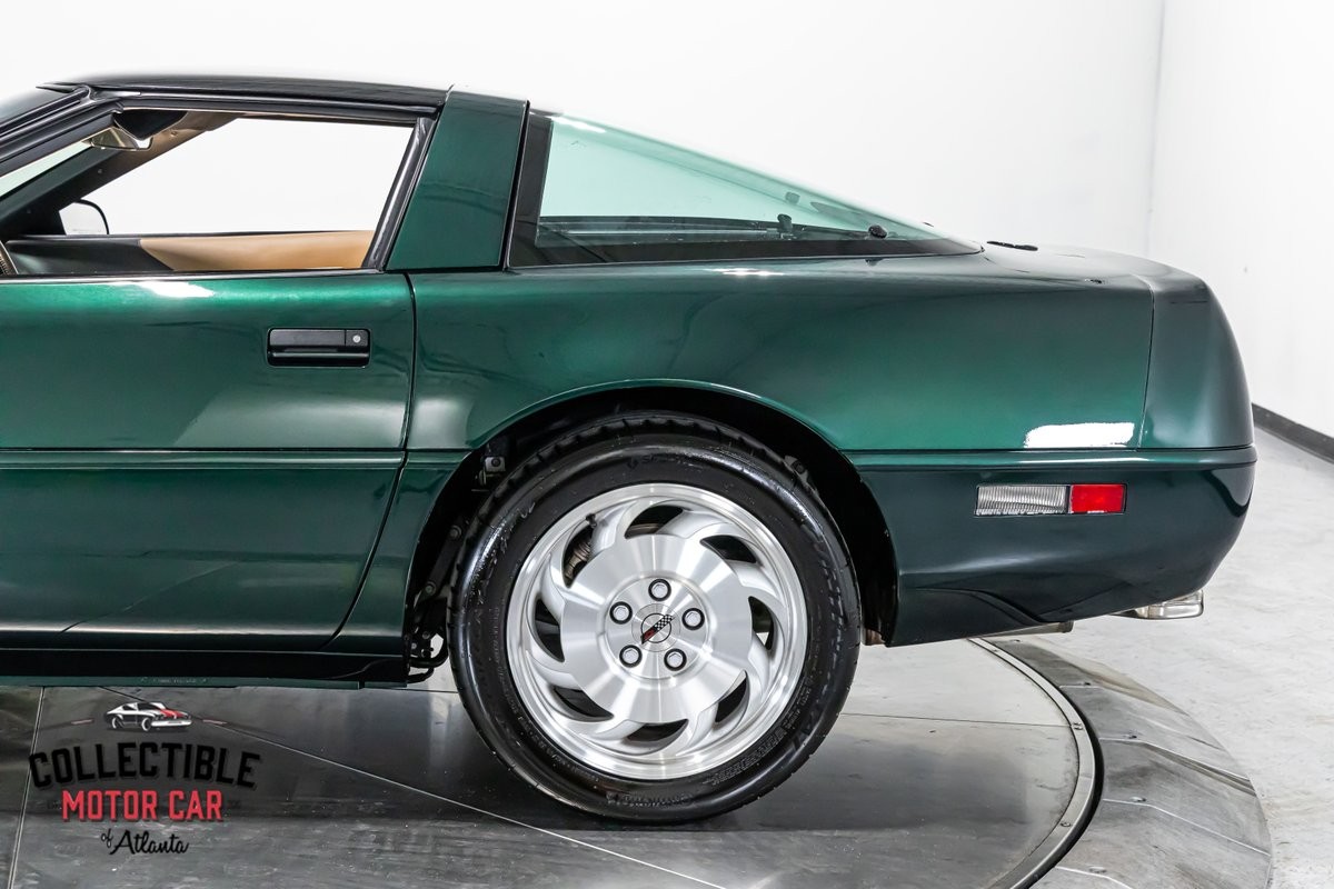 Chevrolet-Corvette-1995-34