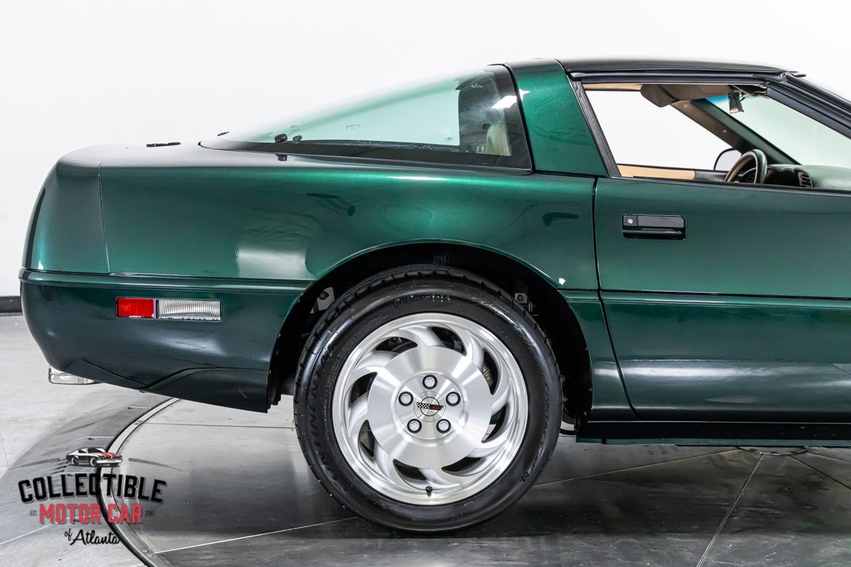 Chevrolet-Corvette-1995-35