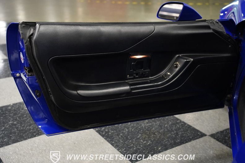 Chevrolet-Corvette-1995-Admiral-Blue-Black-13
