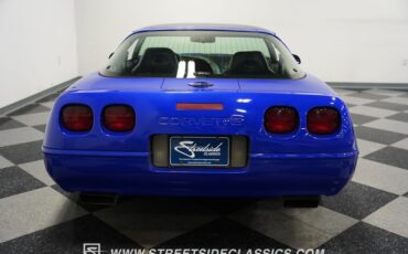 Chevrolet-Corvette-1995-Admiral-Blue-Black-20