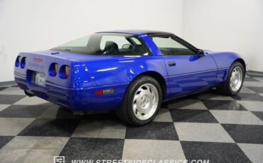 Chevrolet-Corvette-1995-Admiral-Blue-Black-22