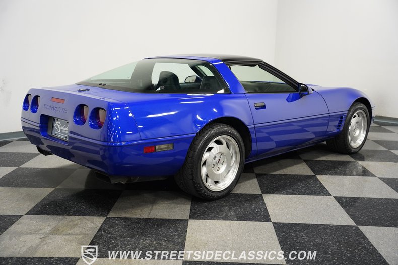 Chevrolet-Corvette-1995-Admiral-Blue-Black-22