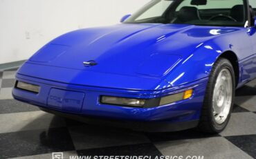 Chevrolet-Corvette-1995-Admiral-Blue-Black-27