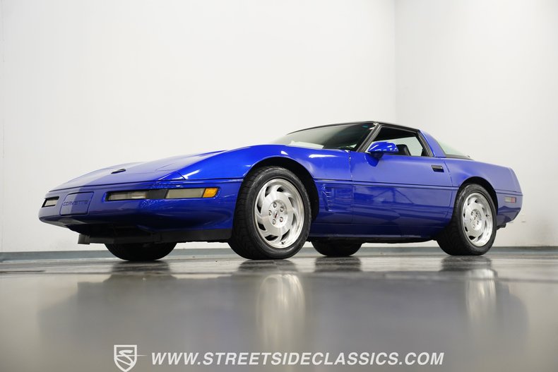 Chevrolet-Corvette-1995-Admiral-Blue-Black-29