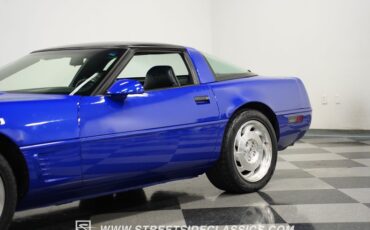 Chevrolet-Corvette-1995-Admiral-Blue-Black-30