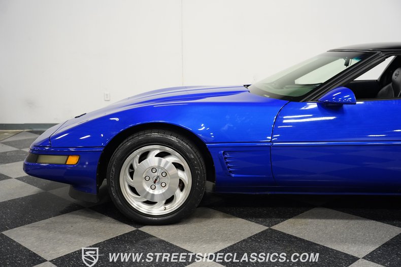 Chevrolet-Corvette-1995-Admiral-Blue-Black-31
