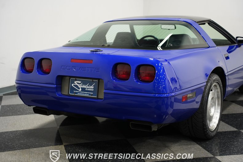 Chevrolet-Corvette-1995-Admiral-Blue-Black-34