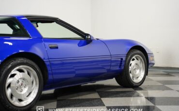 Chevrolet-Corvette-1995-Admiral-Blue-Black-36