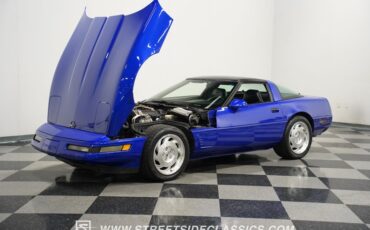 Chevrolet-Corvette-1995-Admiral-Blue-Black-39