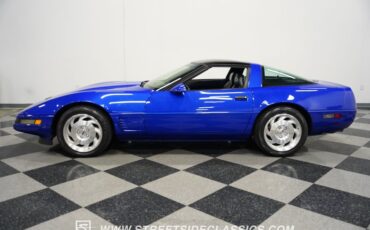 Chevrolet-Corvette-1995-Admiral-Blue-Black-4