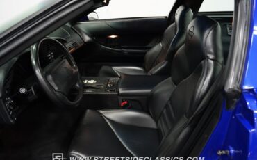 Chevrolet-Corvette-1995-Admiral-Blue-Black-41