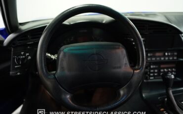 Chevrolet-Corvette-1995-Admiral-Blue-Black-42