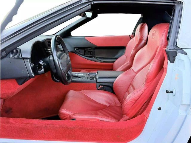 Chevrolet-Corvette-1995-Convertible-10