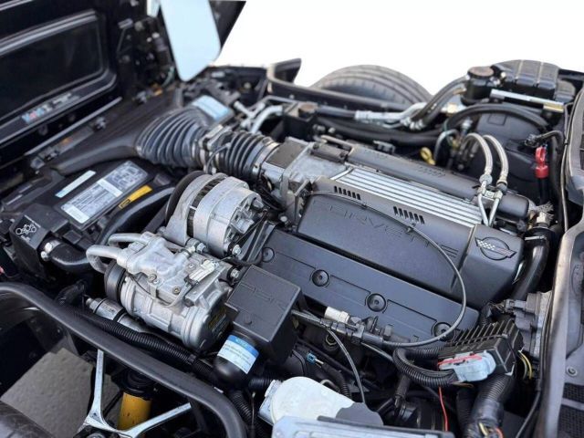 Chevrolet-Corvette-1995-Convertible-24