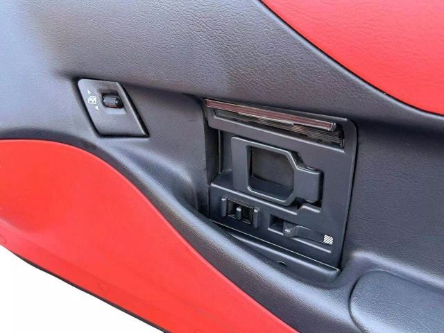 Chevrolet-Corvette-1995-Convertible-28