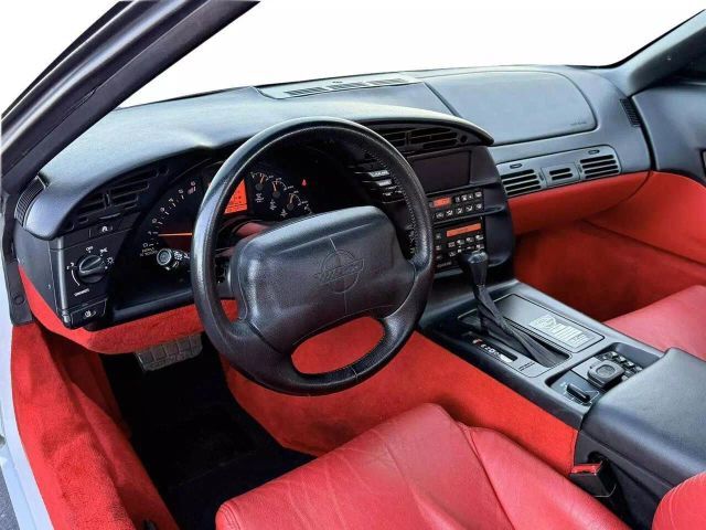 Chevrolet-Corvette-1995-Convertible-8