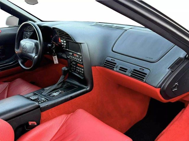 Chevrolet-Corvette-1995-Convertible-9