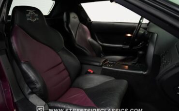 Chevrolet-Corvette-1995-Dark-Purple-Metallic-Black-2