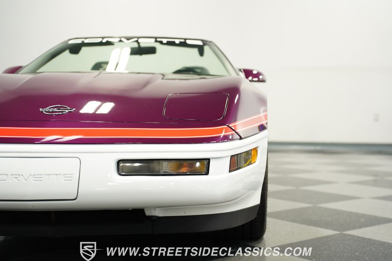 Chevrolet-Corvette-1995-Dark-Purple-Metallic-Black-23