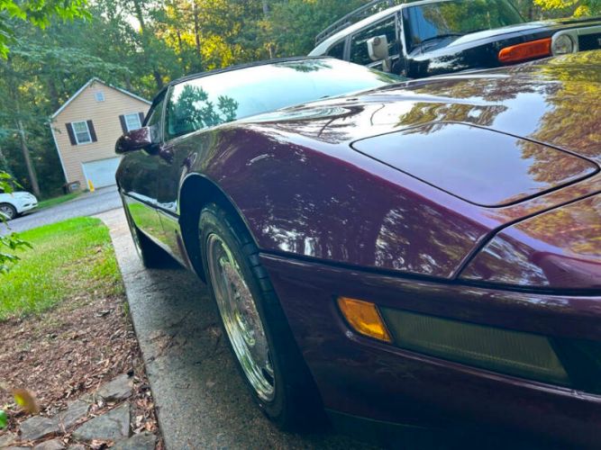 Chevrolet-Corvette-1995-Dark-Purple-Metallic-Black-4