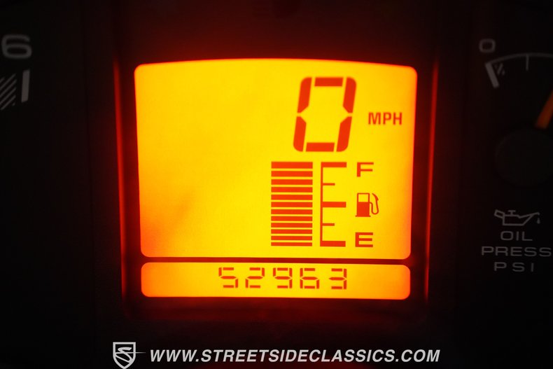 Chevrolet-Corvette-1995-Dark-Purple-Metallic-Black-45