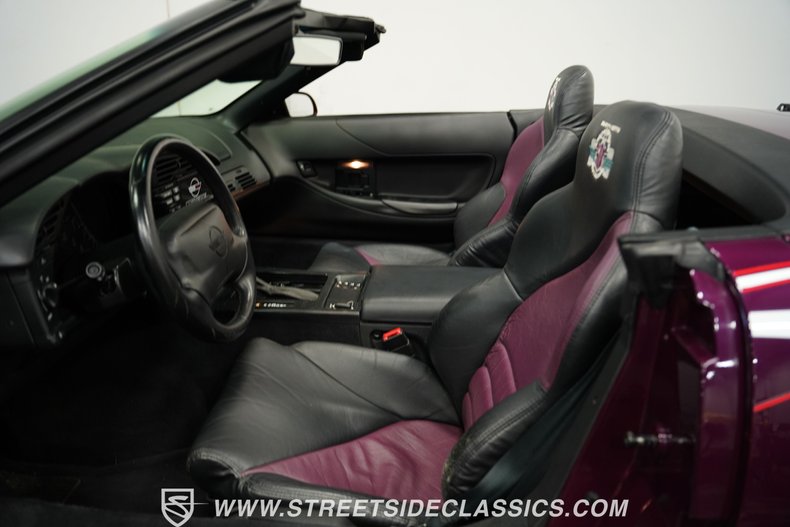 Chevrolet-Corvette-1995-Dark-Purple-Metallic-Black-9
