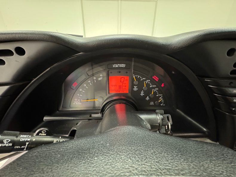 Chevrolet-Corvette-1995-Dark-Red-Metallic-Gray-12