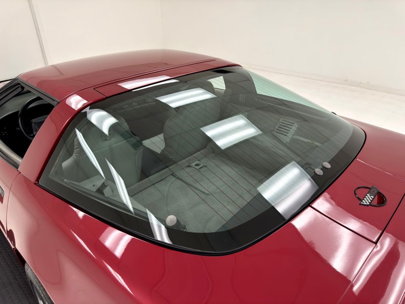 Chevrolet-Corvette-1995-Dark-Red-Metallic-Gray-29
