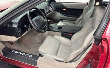 Chevrolet-Corvette-1995-Dark-Red-Metallic-Gray-9