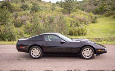 Chevrolet-Corvette-1995-Hatchback-10
