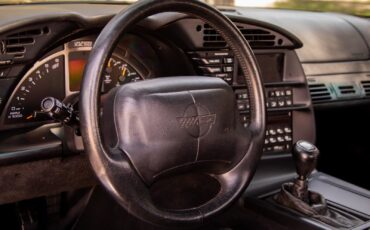 Chevrolet-Corvette-1995-Hatchback-12