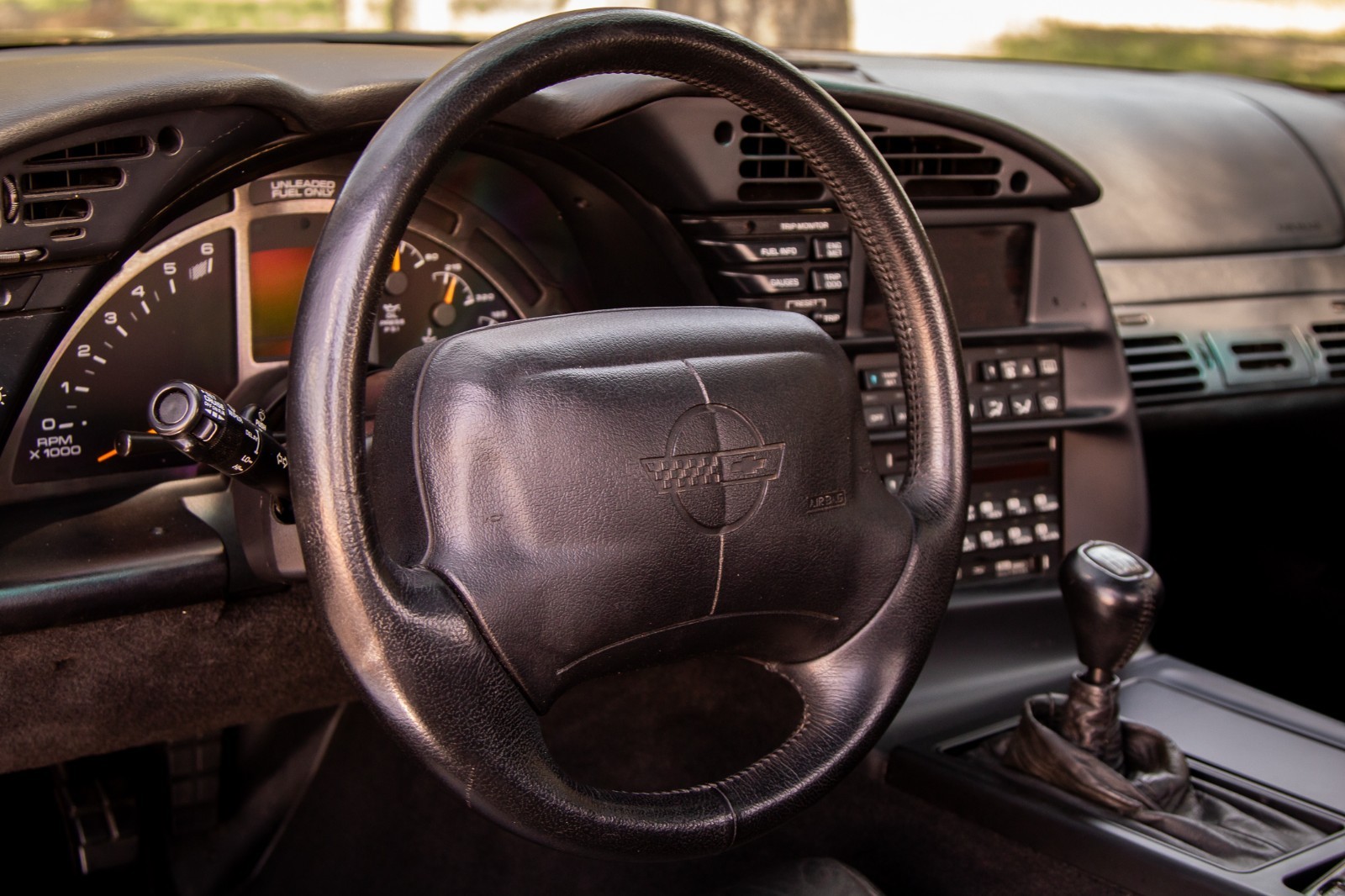 Chevrolet-Corvette-1995-Hatchback-12
