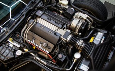 Chevrolet-Corvette-1995-Hatchback-23