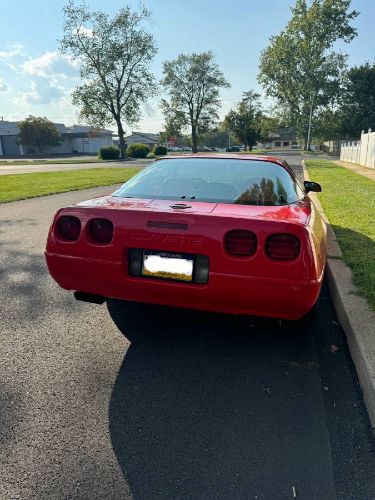 Chevrolet-Corvette-1995-Red-15