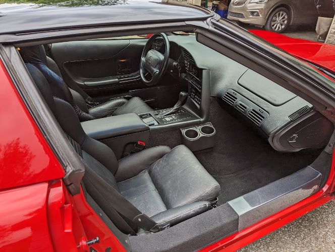 Chevrolet-Corvette-1995-Torch-Red-Black-Leather-16