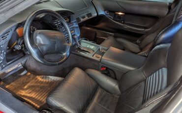 Chevrolet-Corvette-1995-Torch-Red-Black-Leather-5