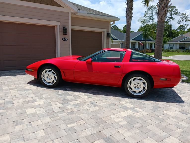 Chevrolet-Corvette-1995-Torch-Red-Red-8