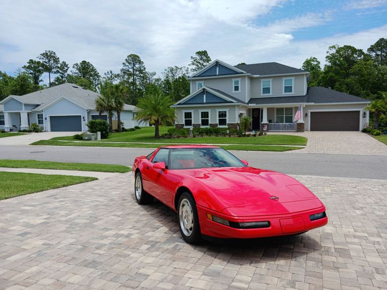 Chevrolet-Corvette-1995-Torch-Red-Red