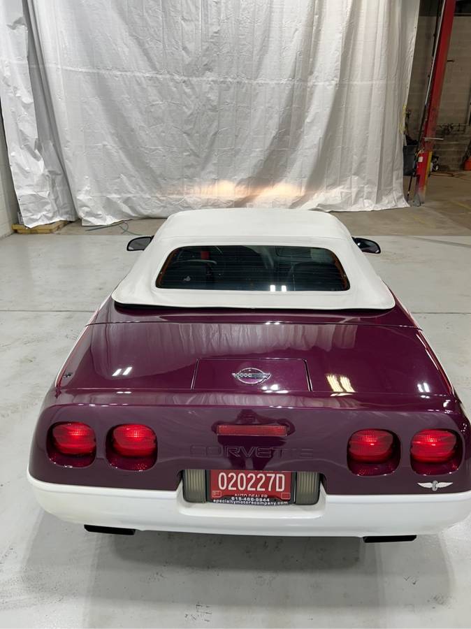 Chevrolet-Corvette-1995-purple-13