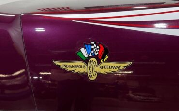Chevrolet-Corvette-1995-purple-17