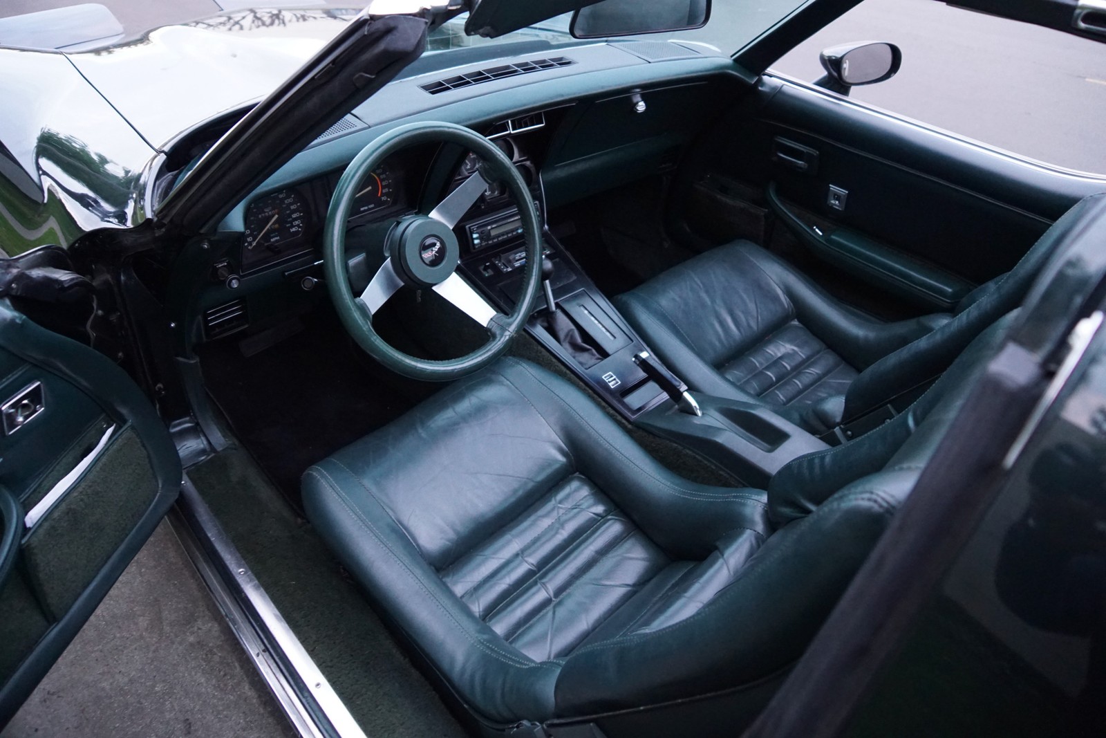 Chevrolet-Corvette-350-V8-Coupe-1979-20