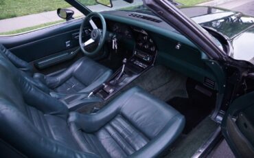Chevrolet-Corvette-350-V8-Coupe-1979-23
